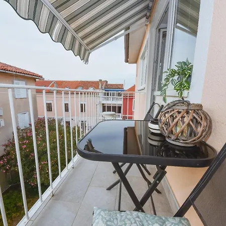 Lora * Biograd na Moru