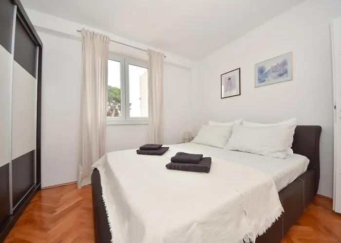 Lora * Biograd na Moru