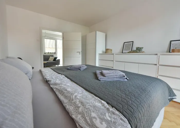 Lora Apartman Biograd na Moru