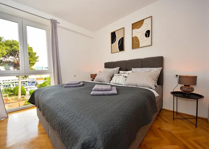 Apartman Lora