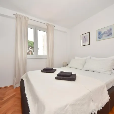 Lora * Biograd Na Moru