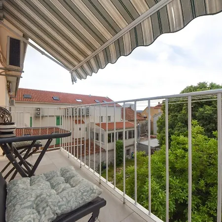 Lora Apartment Biograd Na Moru