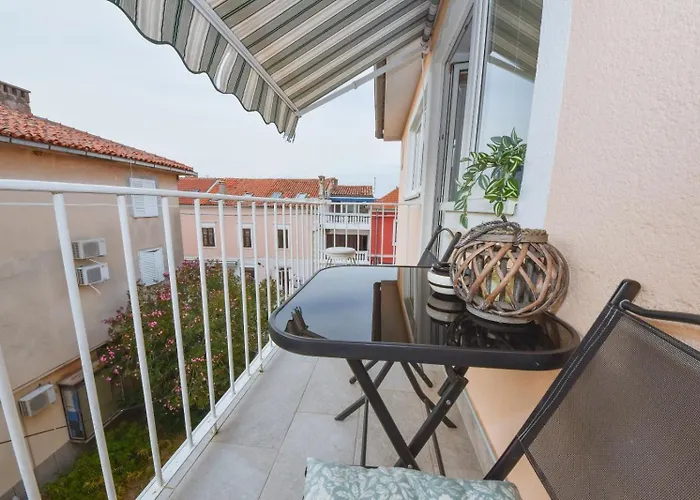 Lora * Biograd Na Moru